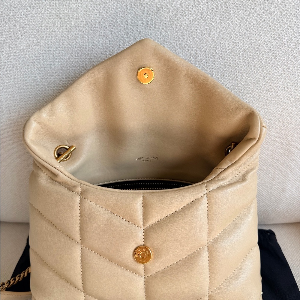 Saint Laurent Toy Puffer Lambskin Quilter Shoulder Bag Beige - Picture 12 of 16